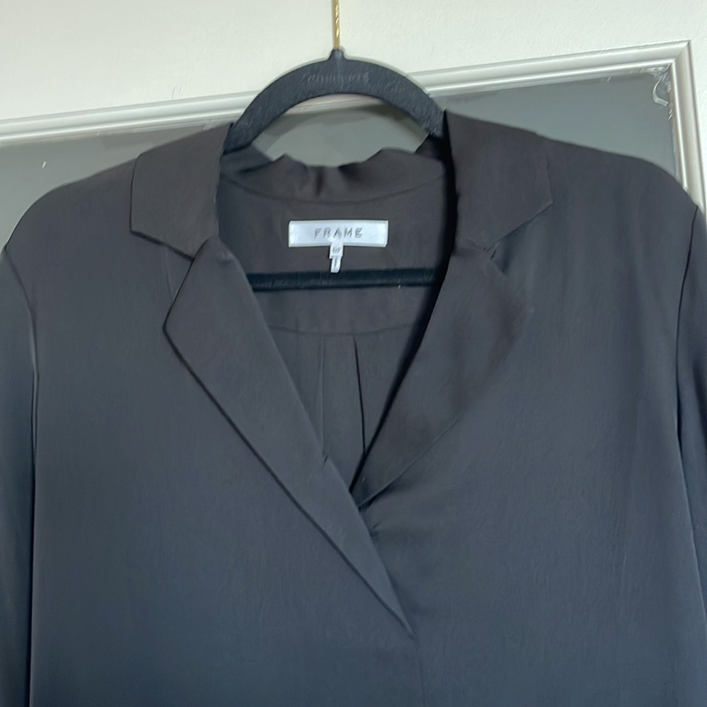 Frame Fitted Notch Collar Silk Black Blouse - Picture 4 of 6